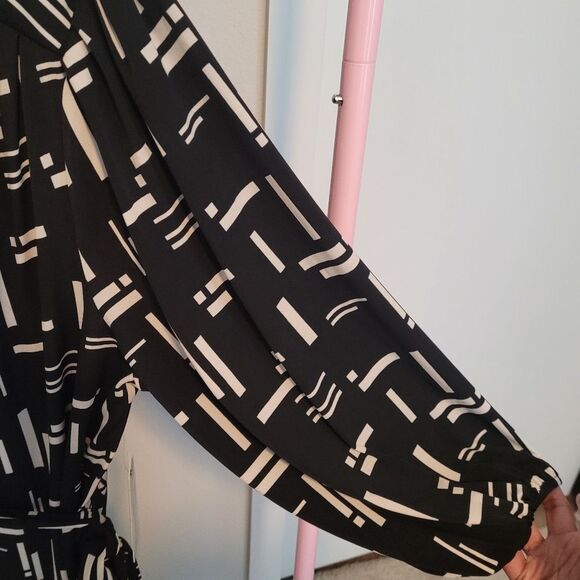 Luxology Black and White Dress Size 2X - Picture 4 of 5